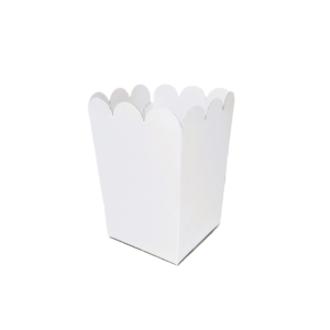 CAJA CARAMELERA/POCHOCLER CHIC BLANCA LISA 10X10cm aprox X10